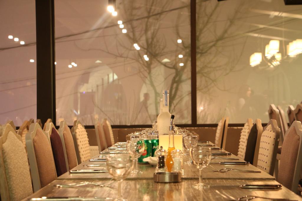 Urban Faqra Hotel Mzaar Kfardebian Kültér fotó